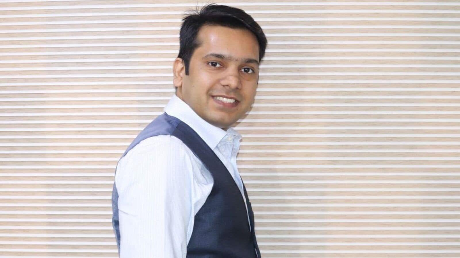 Top 5 Breakout Stocks to Buy or Sell Today: Sumeet Bagadia's Expert Picks for May 8, 2025