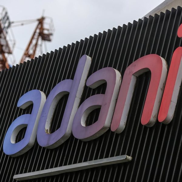 Adani Enterprises Soars: Q4 Profit Skyrockets 7.5x to ₹3,845 Crore!