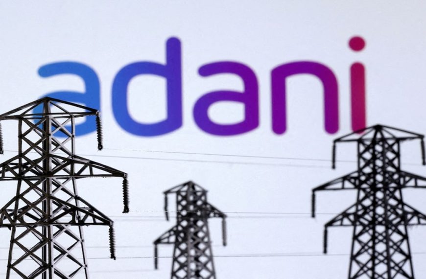 Adani Power Plans Ambitious ₹13,000 Crore Capital Expenditure for FY26 Growth
