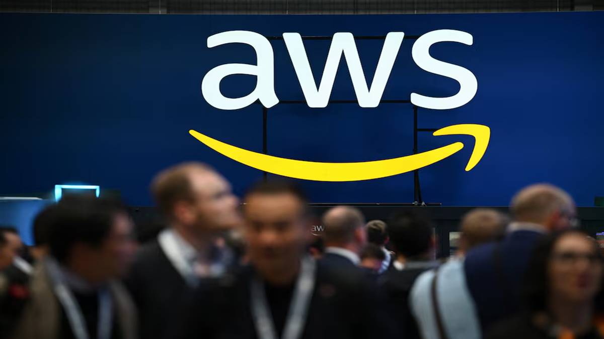 Amazon Cloud Revenue Forecast Falls Short: Quarterly Sales Surpass Expectations