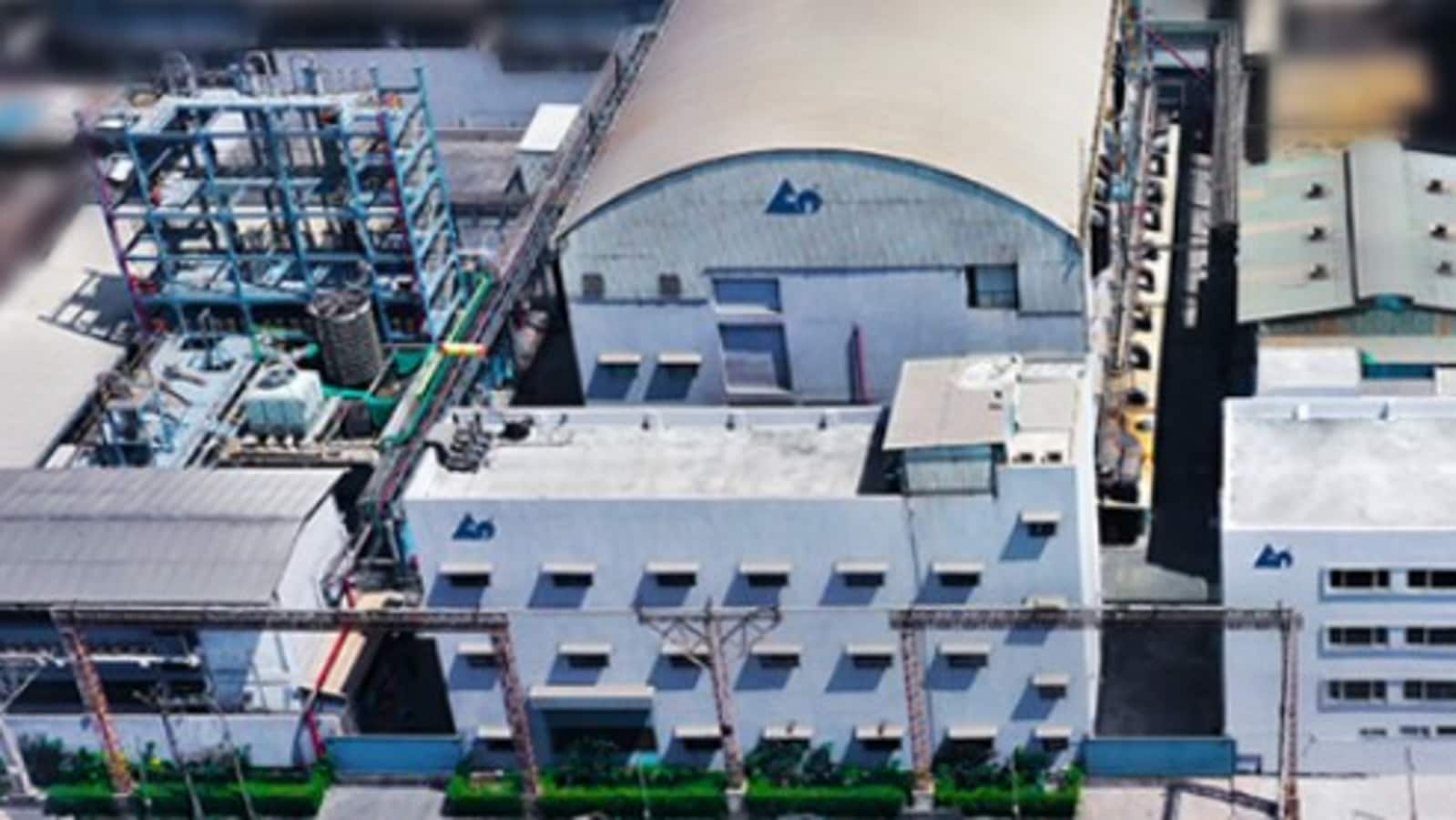 Ami Organics Soars: Q4 Net Profit Leaps 149% YoY to ₹63 Crore, Announces ₹1.5 Dividend, and Stock Surges 10%