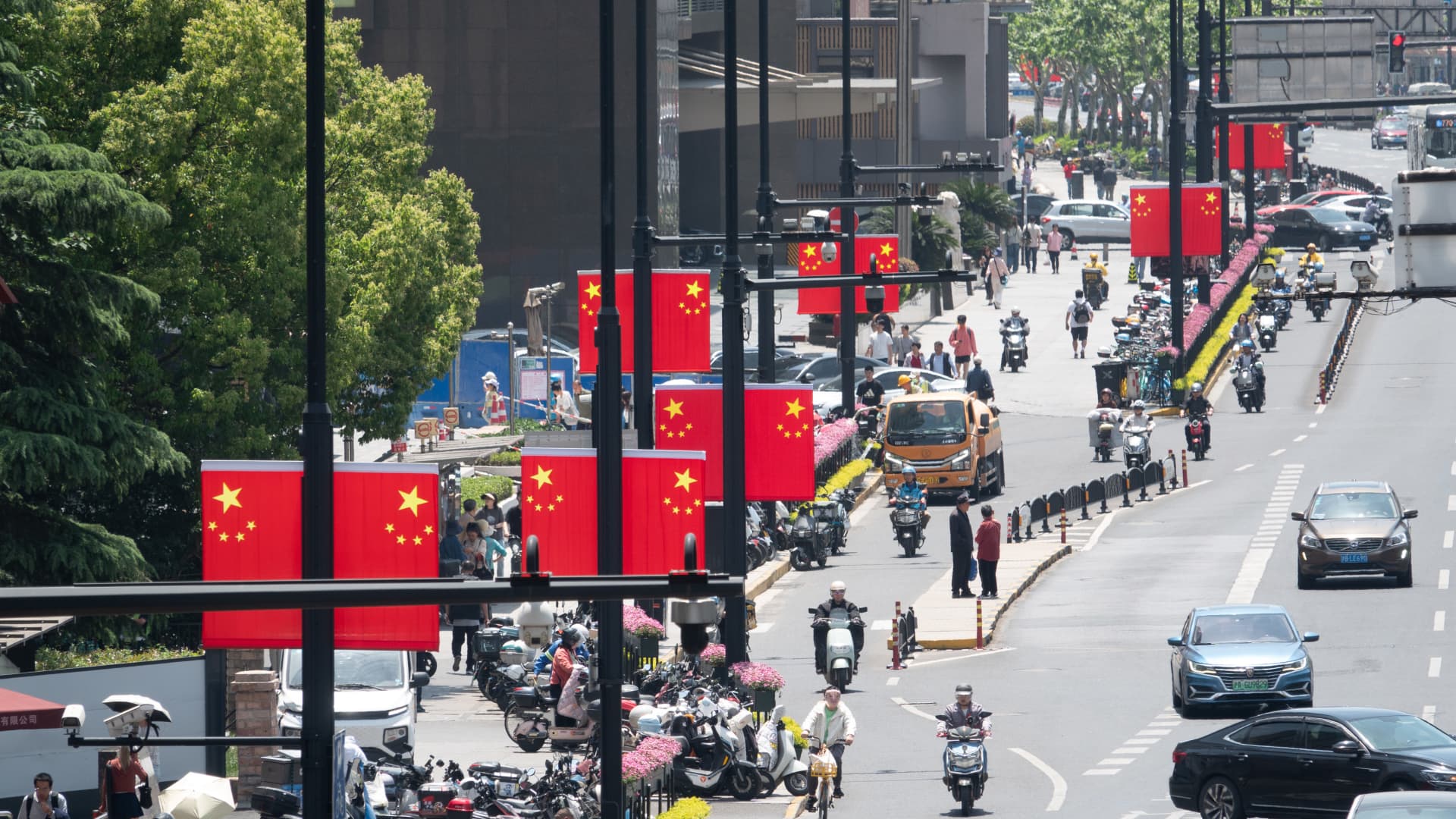 Asia-Pacific Markets Poised for Mixed Trading as Investors Analyze Crucial Trade Developments