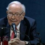 Berkshire Hathaway's Cash Reserves Soar to Record $347.7 Billion in Q1 2025 Amid Tariff Turmoil: Insights from Warren Buffett