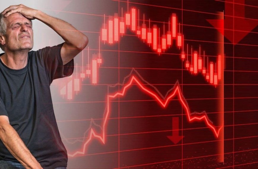 CDSL Share Price Plummets 5%: Analyzing Q4 PAT Dip and Dividend News—Is It Time to Buy, Sell, or Hold?