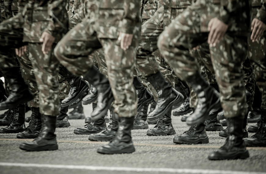 Defence Stocks Surge: Mishra Dhatu Nigam Takes the Lead, While Paras Defence and HAL Stand Out