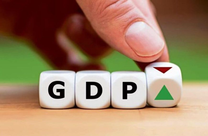 Deloitte Predicts Indian Economy Boost: Tax Stimulus Set to Counter Tariff Challenges