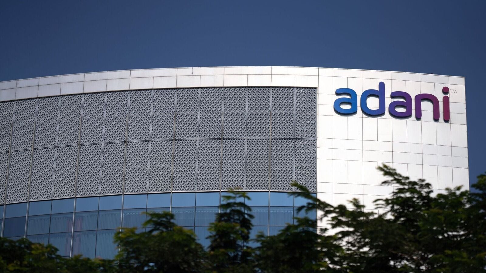 Exciting Earnings Alert: Adani Enterprises, Adani Ports, RailTel, 5Paisa Capital & More Set to Reveal Q4 Results on May 1!