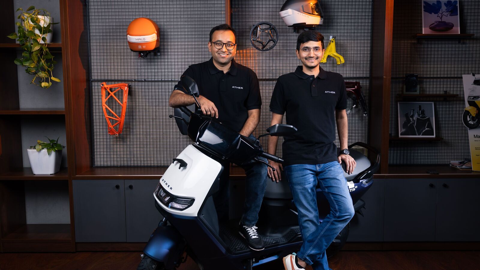 Exciting Start: Ather Energy Share Price Jumps 2% to ₹328 on NSE Debut!