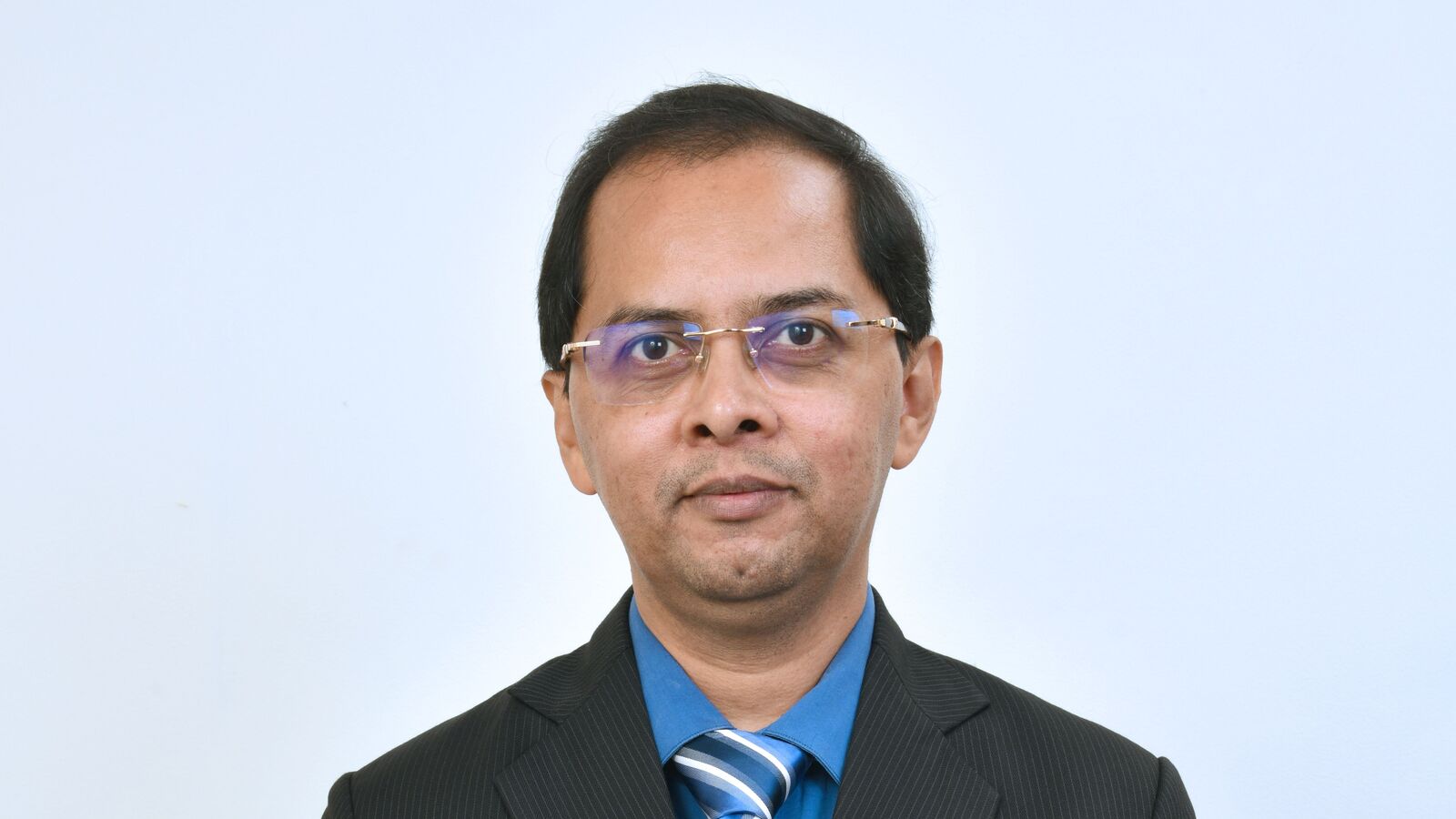 Expert Insights: Dharmesh Shah of ICICI Securities Recommends Buying Sun Pharma Shares on May 5, 2025!