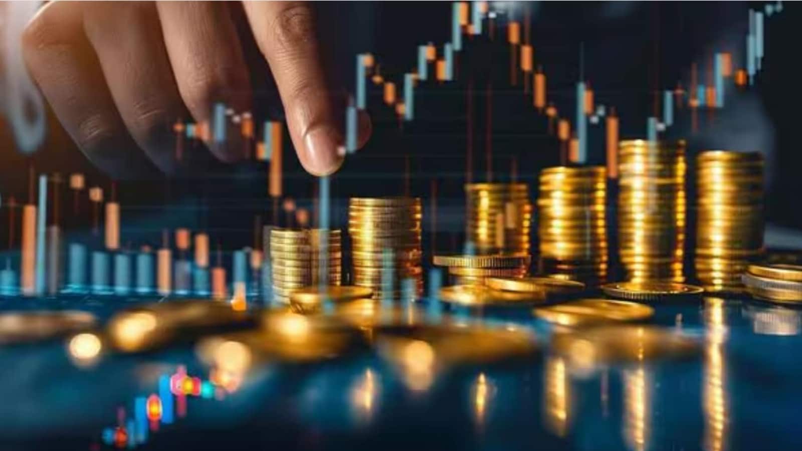 Global Small-Cap Investing Pioneer Boosts Investment in This Hot Housing Finance Stock – Is It Time to Buy?