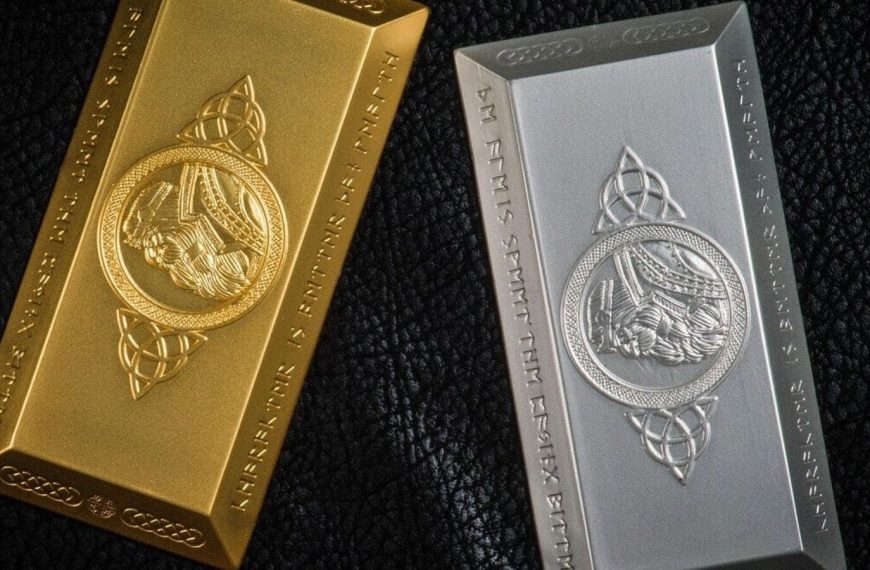 Gold Prices Dip Below ₹7,000: Should You Consider Investing in Silver Instead?