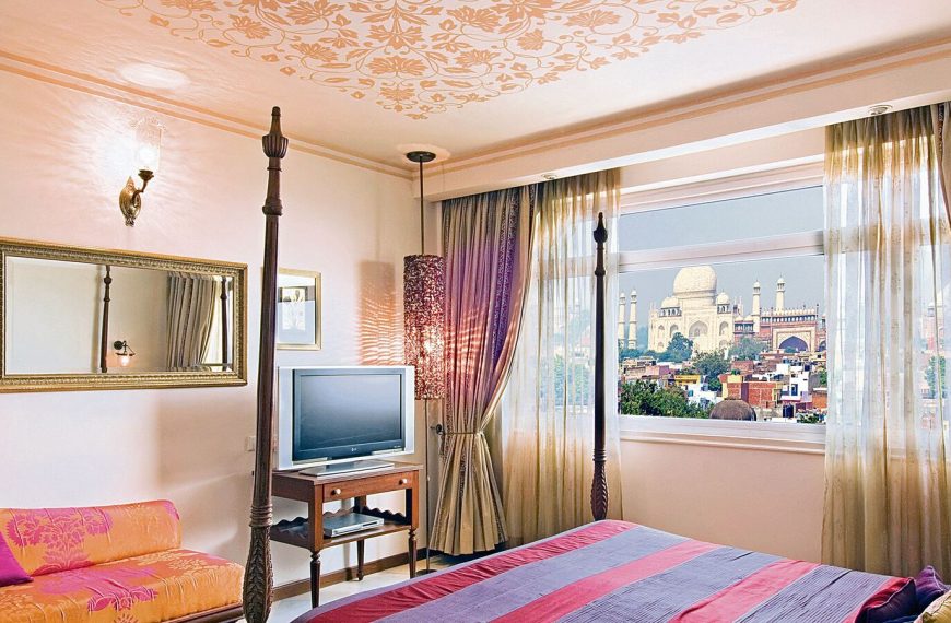 Indian Hotels Stock Dips 4% After Q4 Results: Time to Buy or Sell This Rakesh Jhunjhunwala Portfolio Gem?