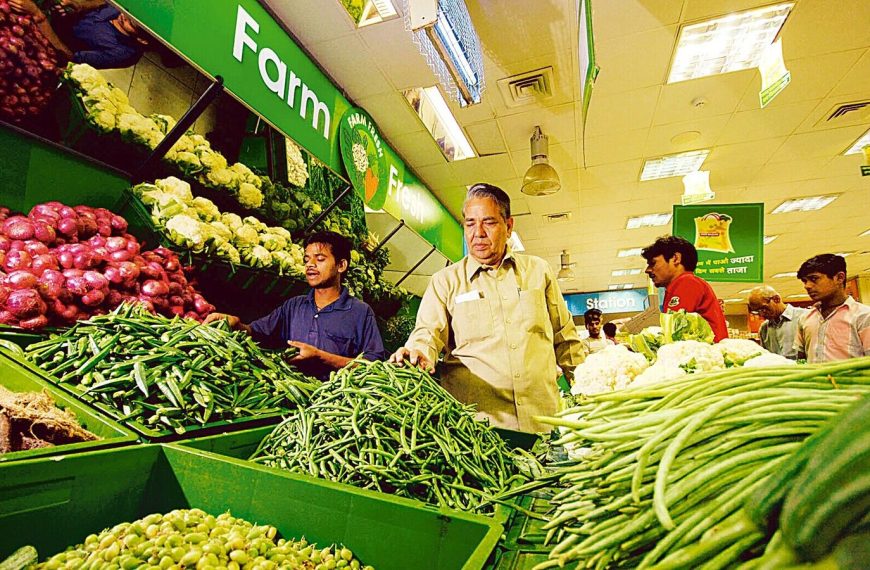 India's Retail Inflation Plummets to 3.16% in April 2025: A Six-Year Low Driven by Cooling Food Prices