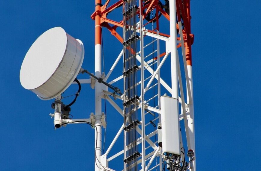 Indus Towers Share Price Plummets 7% After Q4 Results: Essential Insights for Investors!