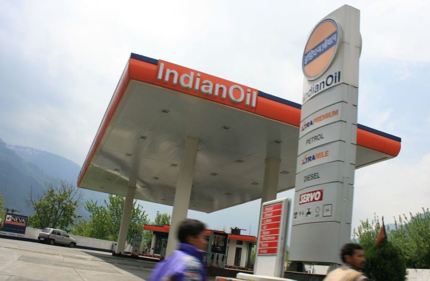 Is IOC Stock a Smart Buy After Strong Q4 Results and Dividend Announcement?