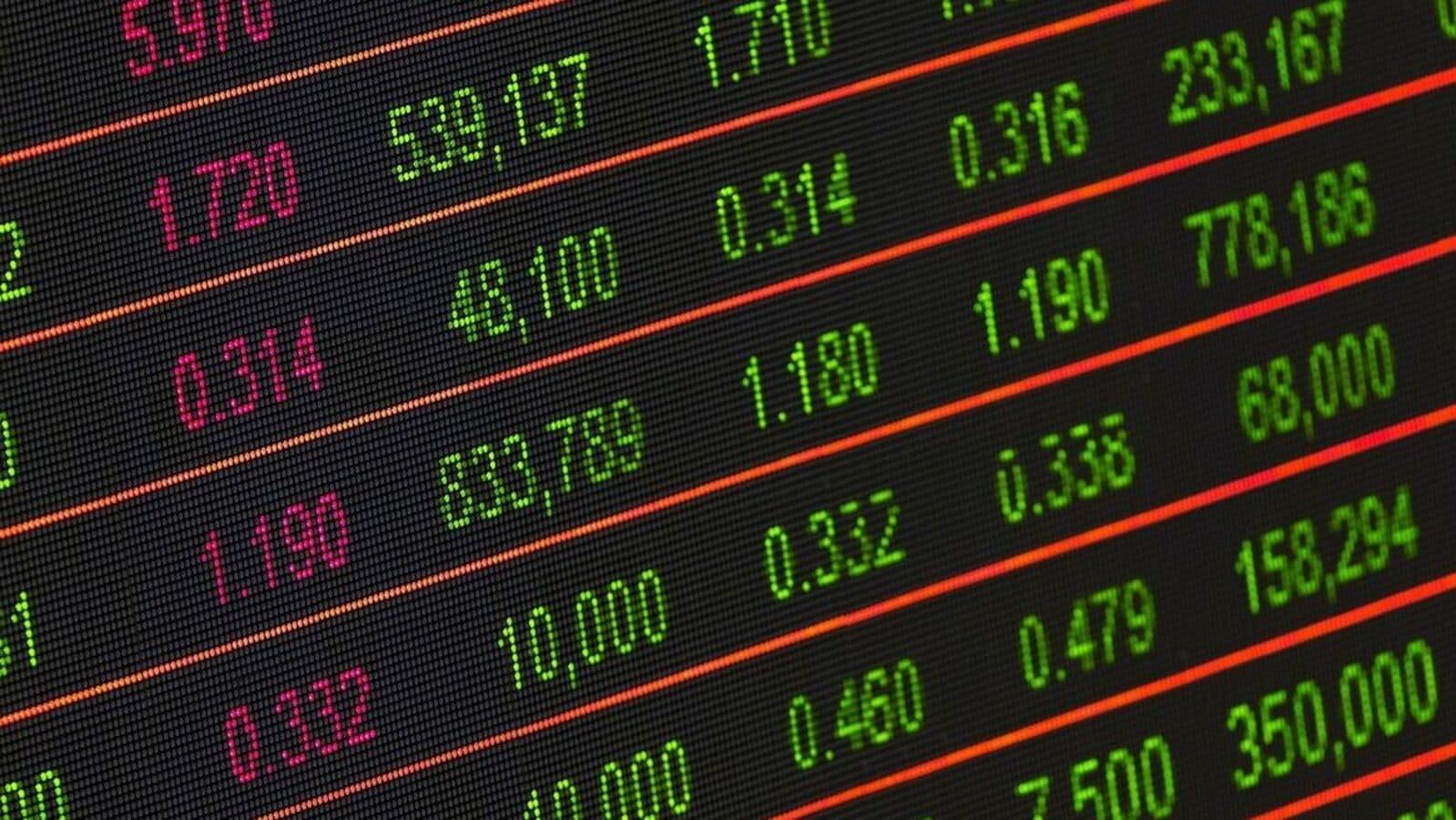 Iware Supplychain IPO Stumbles: Debuts at 10.5% Discount and Continues to Decline