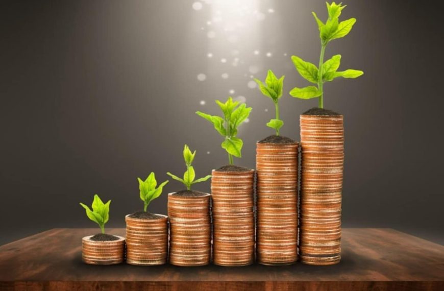 LIC-Owned NBFC Stock Soars 4% Following Strategic Fundraise—Are You Investing?