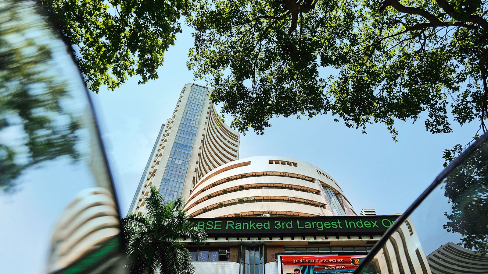 Market Outlook: US Fed Decisions, Q4 Earnings, India-Pak Tensions, and Global Trends to Shape Indian Stock Market