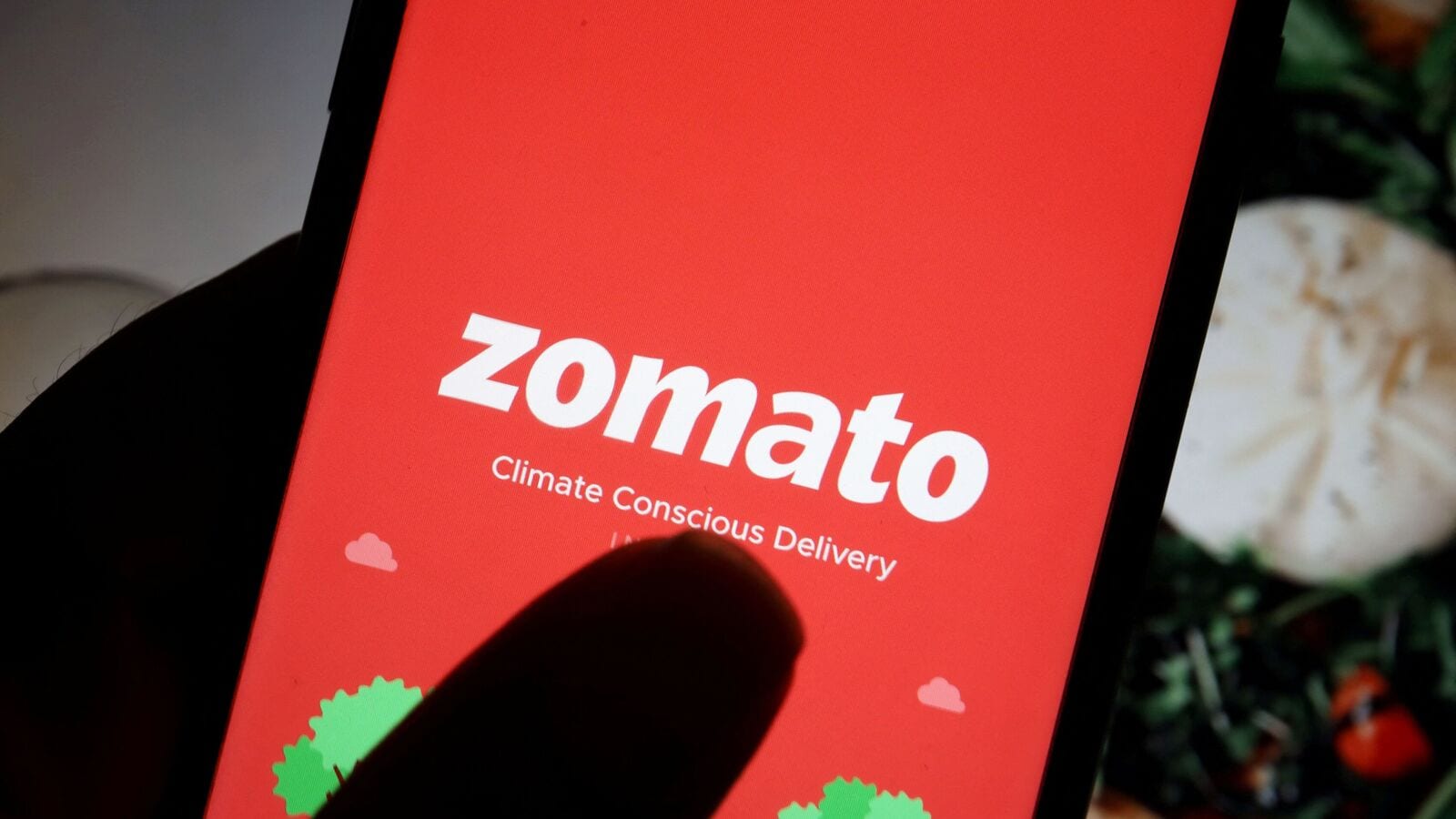 Market Reaction: Eternal Share Price Dips Over 5% Following Disappointing Q4 2025 Results – Should You Buy or Sell?