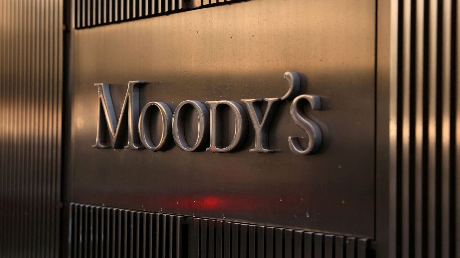 Moody's Sees Stability in India's Economy Amid Rising Tensions with Pakistan