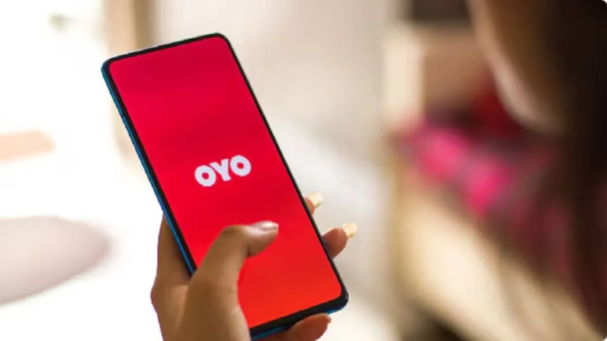 Oyo Launches Exciting F&B Venture: In-House Kitchens and QSR Carts Revolutionize Dining Experience