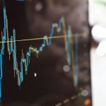 Piramal Enterprises Q4 Earnings: Net Profit Falls 25% YoY to ₹102 Crore, Dividend Announced – Full Details Inside!