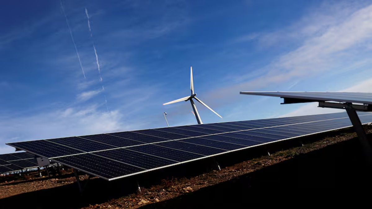 ReNew Secures $100 Million UK Investment to Boost Solar Manufacturing