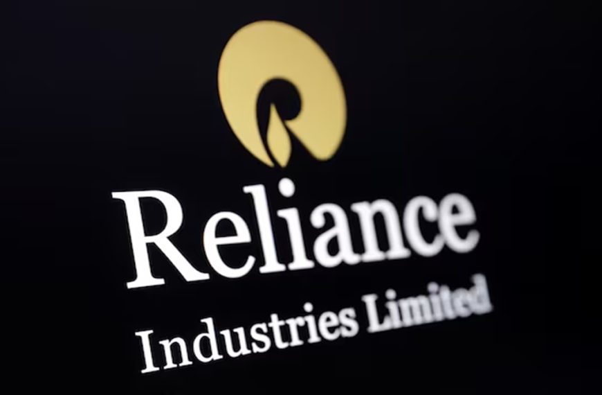 Reliance Industries' Bold Investment in Retail Sparks Share Price Surge: A Profitable Future Ahead!