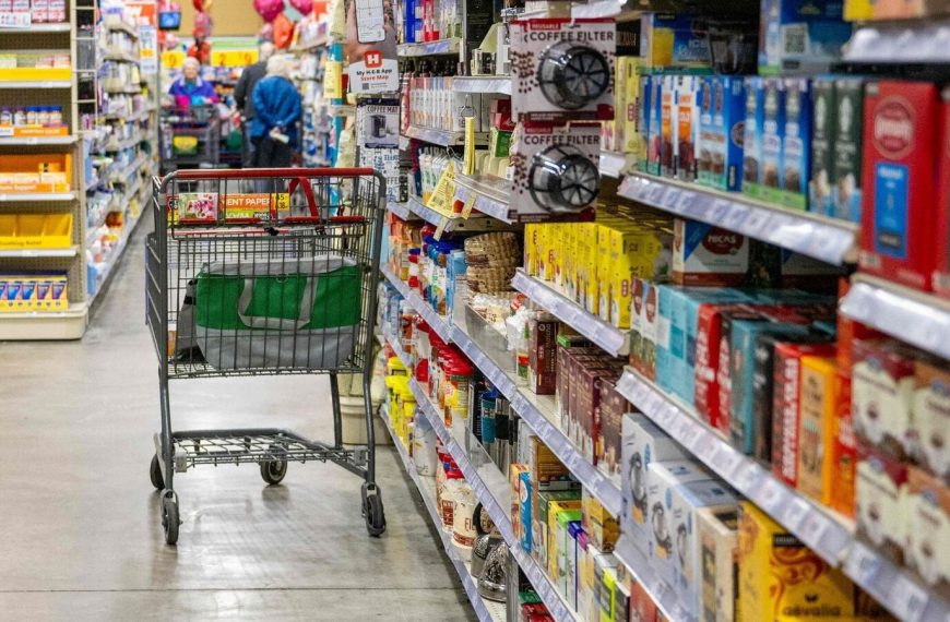 Rising US Inflation: The Impending Impact of Trump's Tariff Threat
