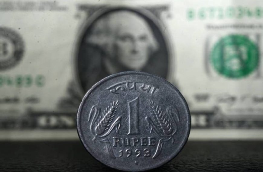 Rupee Soars 31 Paise as Crude Oil Prices Plummet: A Positive Shift for the Economy!