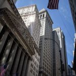 S&P 500 Poised for 20-Year Winning Streak as Trump and China Show Trade Compromise