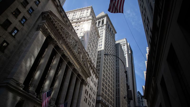 S&P 500 Poised for 20-Year Winning Streak as Trump and China Show Trade Compromise