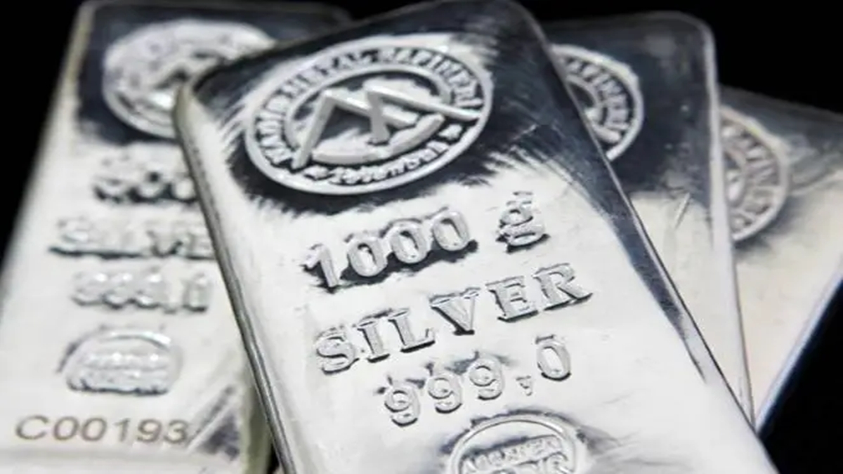 Silver Prices Struggle Despite Promising Start to 2025: Key Challenges Ahead