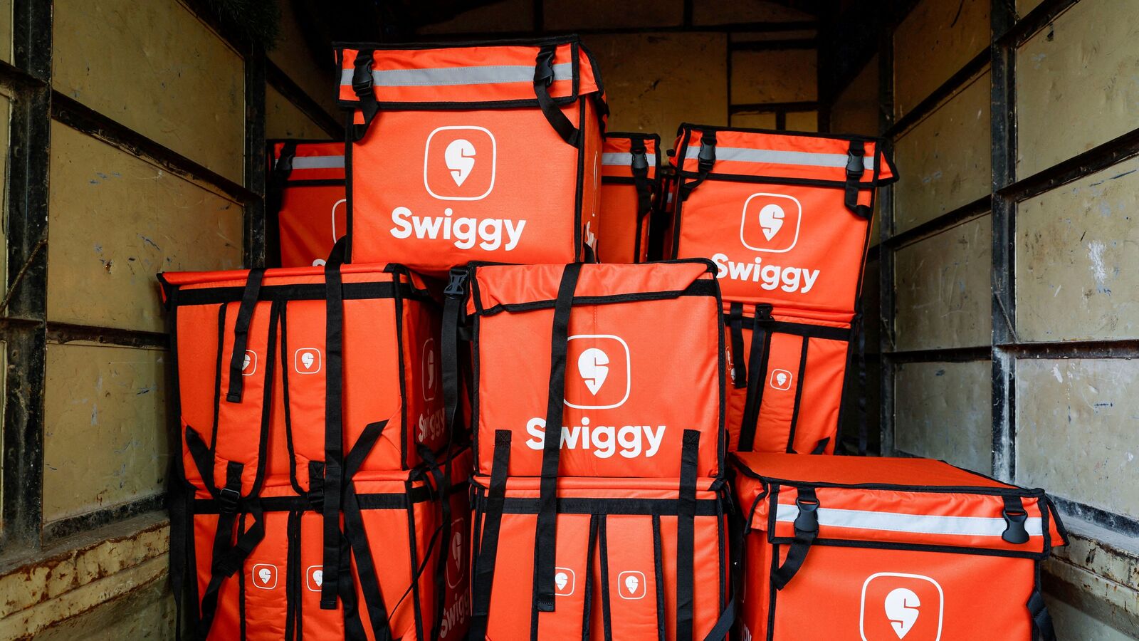 Swiggy Share Price Plummets 7% to Historic Low as 83% of IPO Lock-In Period Expires