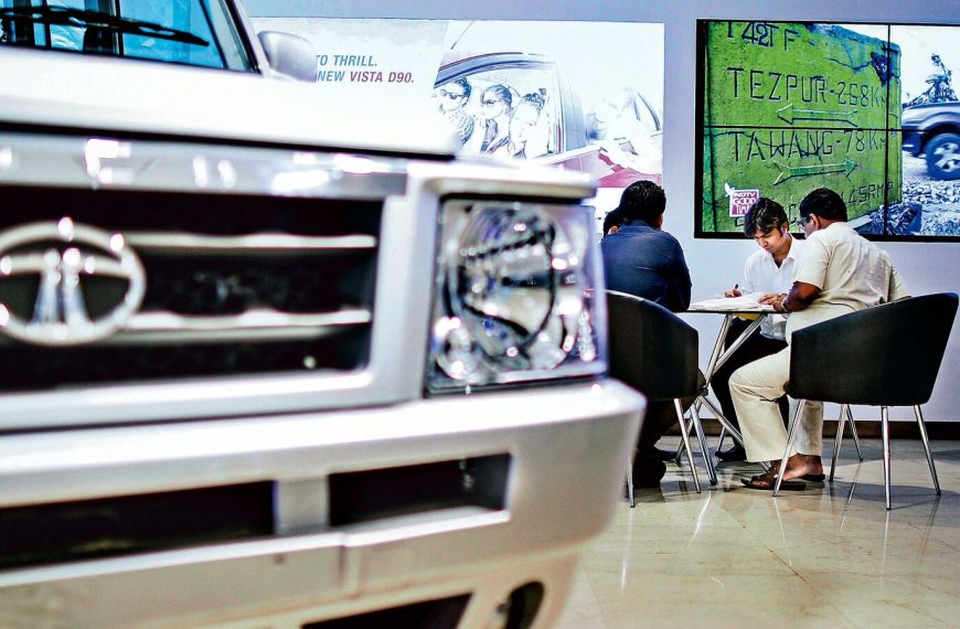 Tata Motors Faces 6% Sales Decline in April with EV Volumes Plummeting 16% Year-on-Year