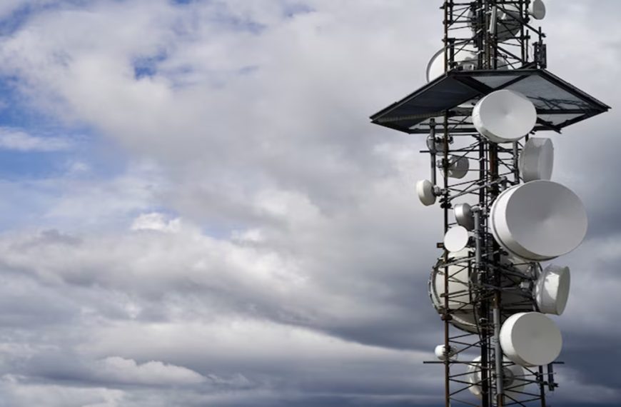 Telecom Giants Accelerate Fixed Wireless Access Expansion: March Sees Nearly 500,000 New Subscribers!