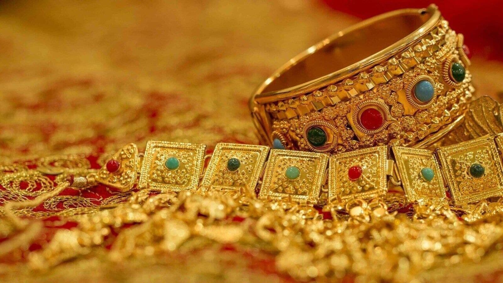 Today's Gold Prices: Discover Rates in Mumbai, Delhi, Bengaluru, Chennai, Kolkata, and Hyderabad - May 1 Updates!