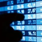 Top 3 Energy Stocks Thriving Despite Falling Oil Prices: Invest Now!