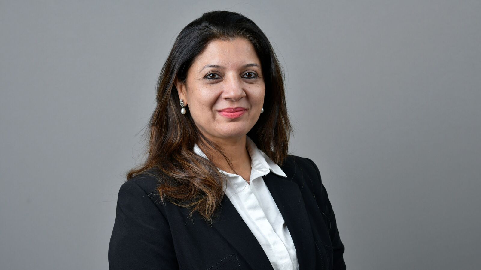 Top 3 Intraday Stock Picks for May 7, 2025: Expert Vaishali Parekh's Buy or Sell Recommendations!