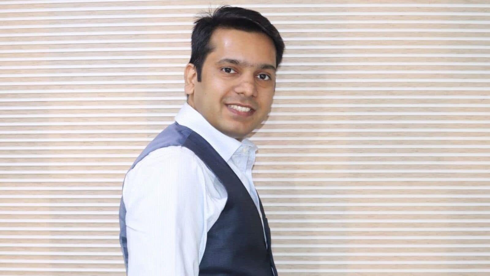 Top 5 Breakout Stocks to Buy or Sell Today: Sumeet Bagadia's Expert Picks for May 5, 2025