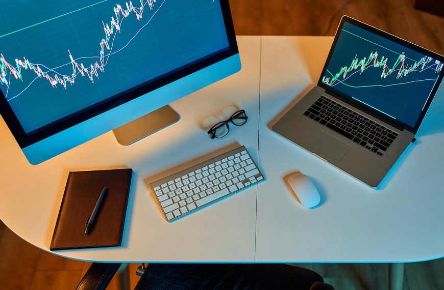 Top Stocks to Invest in Today: Tata Steel, Prestige, Divis Laboratories, Max Healthcare, and Balkrishna Industries
