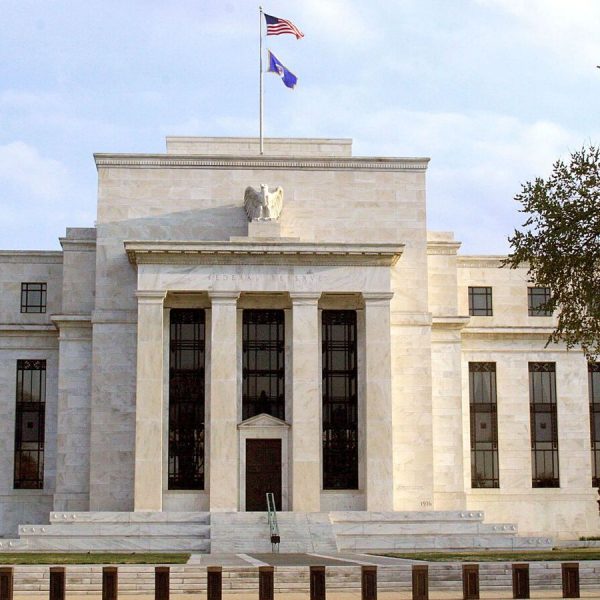 US Fed Policy Update: Barclays and Goldman Sachs Advance Rate Cut Predictions to July Following Robust Jobs Report