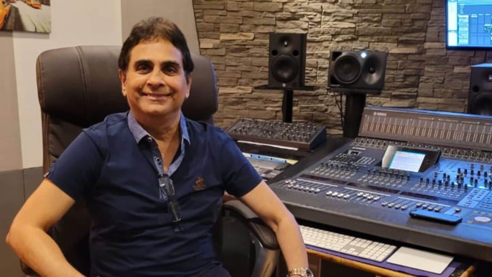 Vijay Kedia Warns: Are Retail Investors Turning Markets into Casinos with F&O Trading? The Case for Licensing