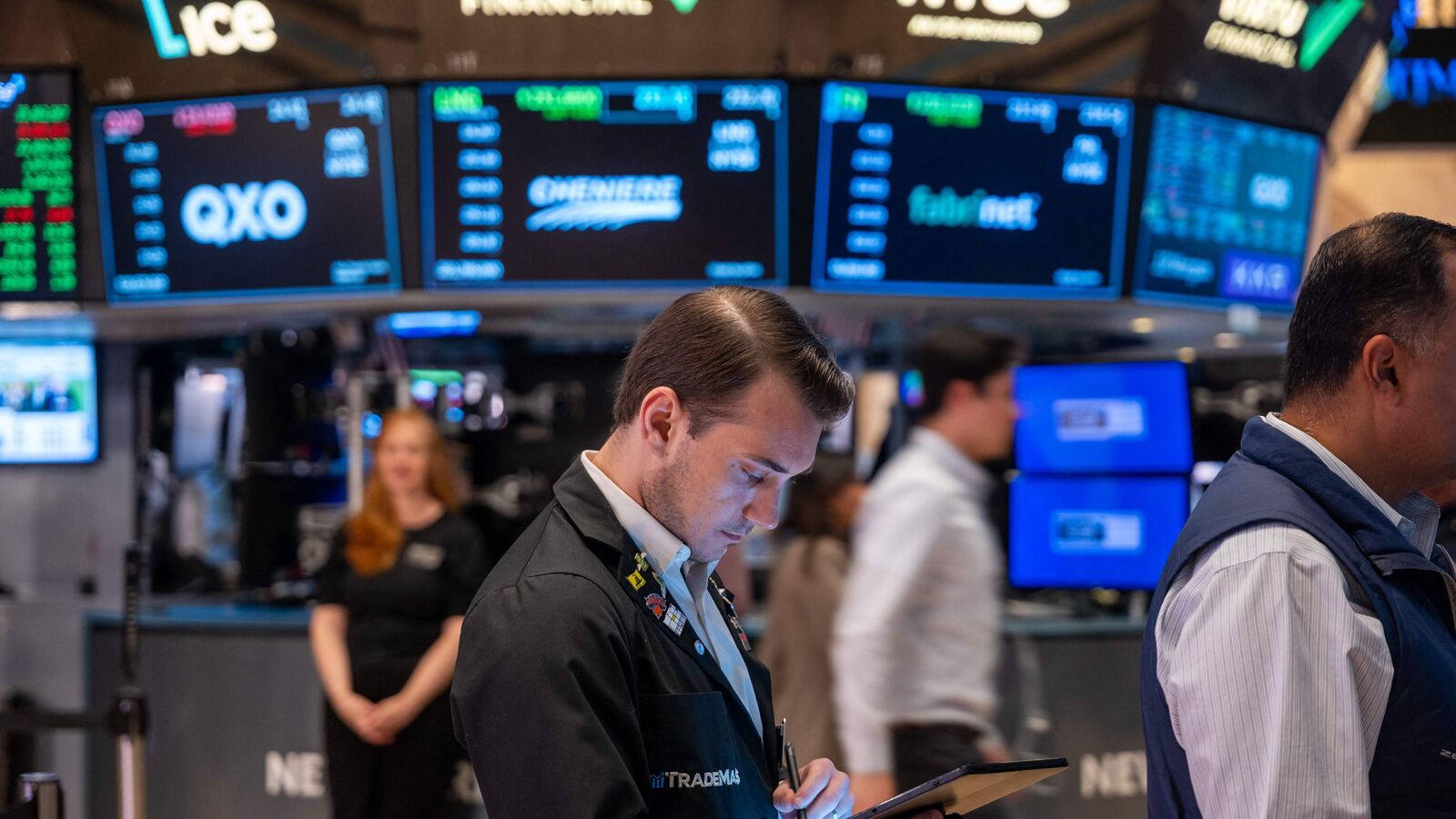Wall Street Update: Nasdaq Soars 1.3% While S&P 500 Climbs 0.66%; Dow Jones Dips 0.4% Following Positive CPI Inflation Data