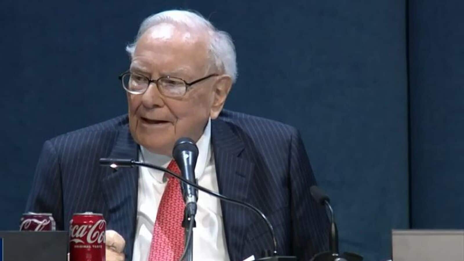 Warren Buffett's Top 10 Quotes: How Apple CEO Tim Cook Outearned Him for Berkshire Hathaway!